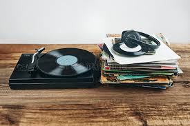  Collecting and listening to vinyl or CDs