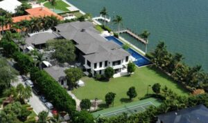 A Two-Person Dream Home