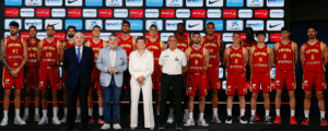Photo of 'La Familia' at the presentation of Spain's preparation tour for Eurobasket.